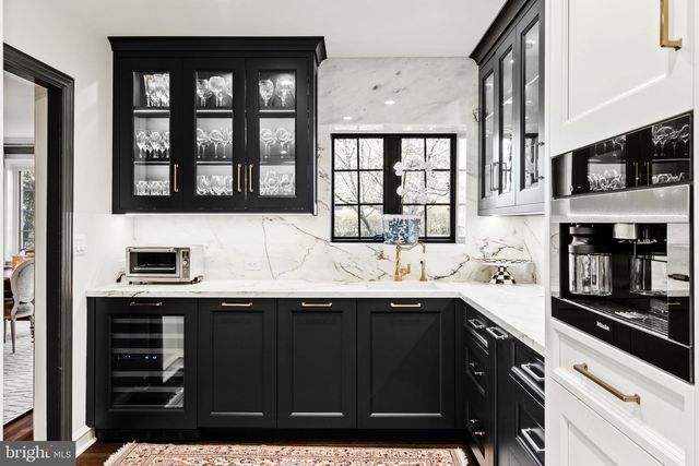 1241 RIDGEWOOD RD, Bryn Mawr, PA 19010