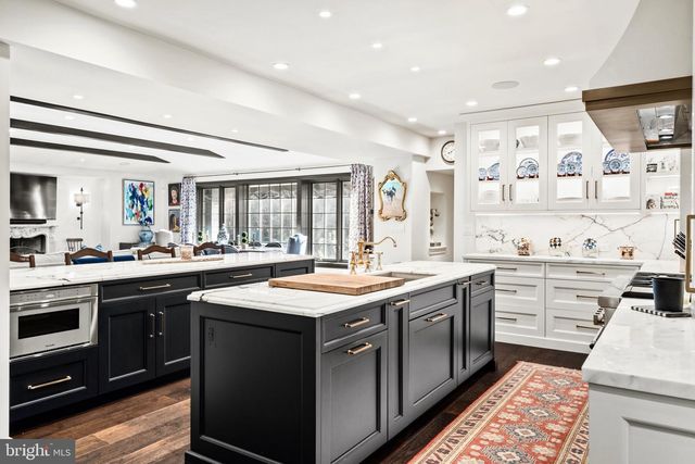 1241 RIDGEWOOD RD, Bryn Mawr, PA 19010