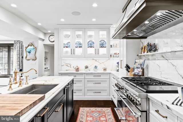 1241 RIDGEWOOD RD, Bryn Mawr, PA 19010