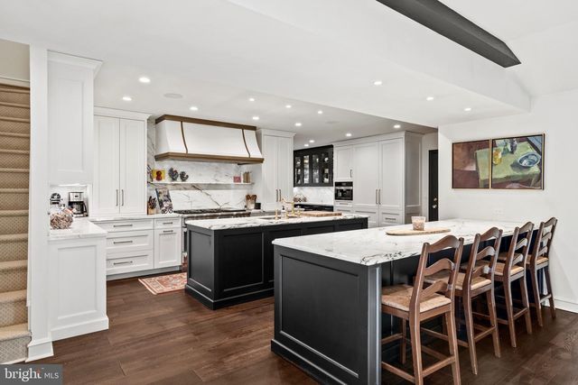 1241 RIDGEWOOD RD, Bryn Mawr, PA 19010