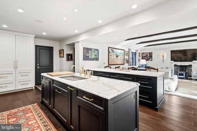 1241 RIDGEWOOD RD, Bryn Mawr, PA 19010