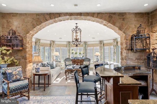 1241 RIDGEWOOD RD, Bryn Mawr, PA 19010