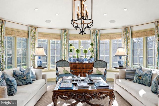 1241 RIDGEWOOD RD, Bryn Mawr, PA 19010