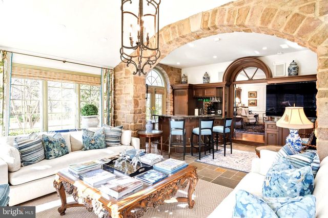 1241 RIDGEWOOD RD, Bryn Mawr, PA 19010