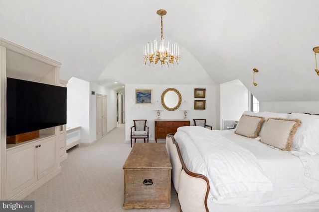 1241 RIDGEWOOD RD, Bryn Mawr, PA 19010