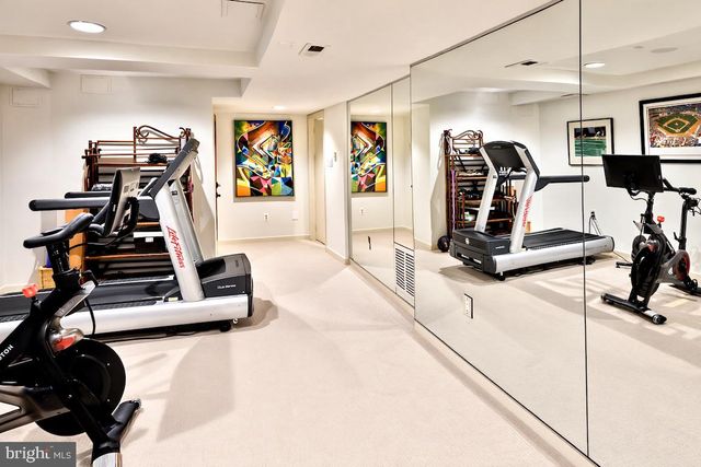 1241 RIDGEWOOD RD, Bryn Mawr, PA 19010