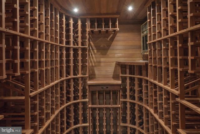 1241 RIDGEWOOD RD, Bryn Mawr, PA 19010