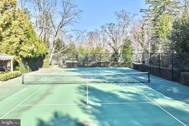 1241 RIDGEWOOD RD, Bryn Mawr, PA 19010