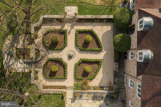 1241 RIDGEWOOD RD, Bryn Mawr, PA 19010