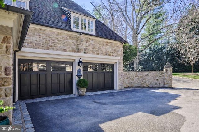 1241 RIDGEWOOD RD, Bryn Mawr, PA 19010