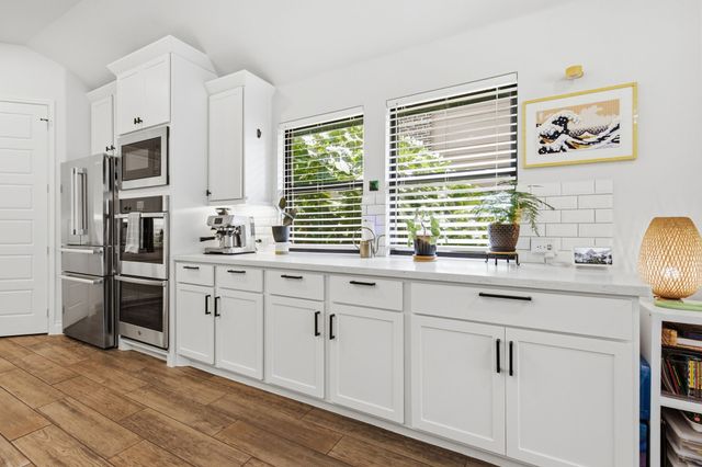 904 Fallbrook Avenue, Denton, TX 76210
