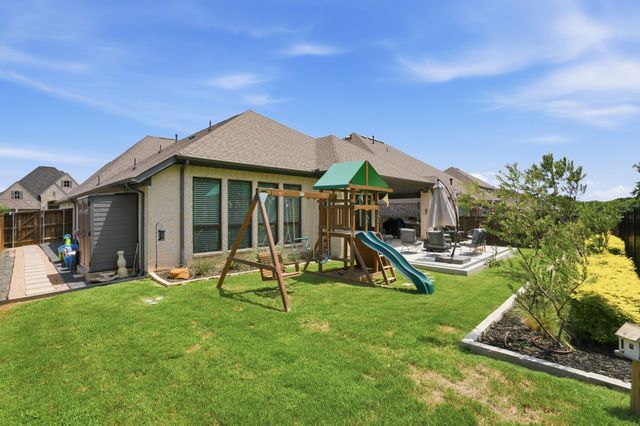 904 Fallbrook Avenue, Denton, TX 76210