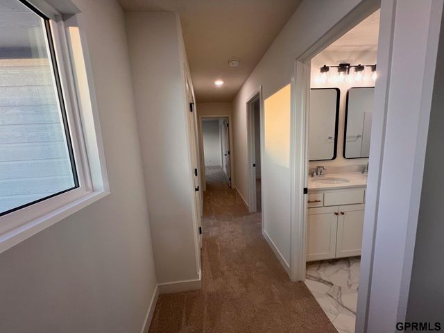 6515 S 199 Avenue, Omaha, NE 68135