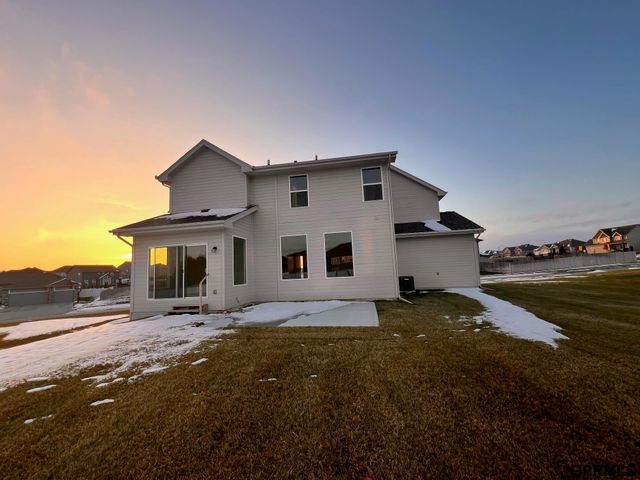 6515 S 199 Avenue, Omaha, NE 68135