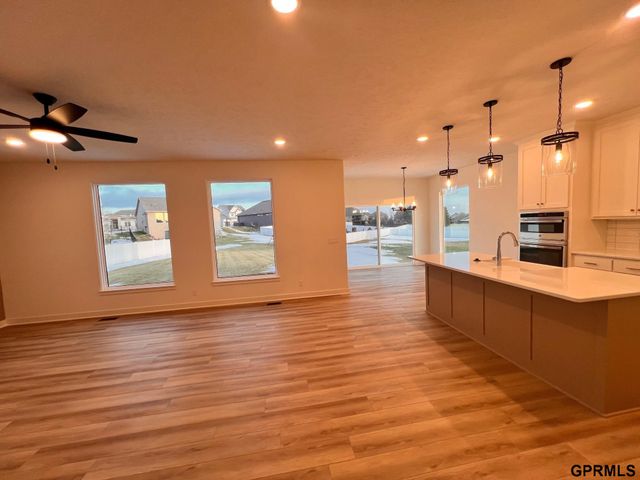 6515 S 199 Avenue, Omaha, NE 68135