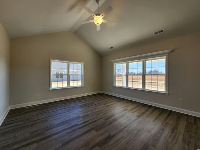 5288 Old Forest Dr., Loris, SC 29569
