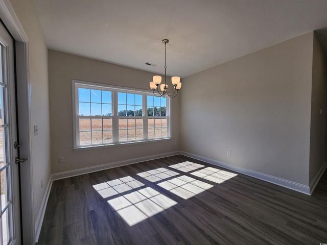5288 Old Forest Dr., Loris, SC 29569