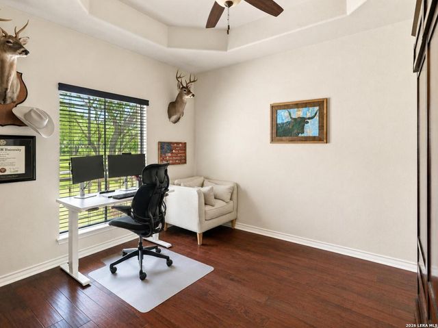 316 GOVERNORS DR, Floresville, TX 78114