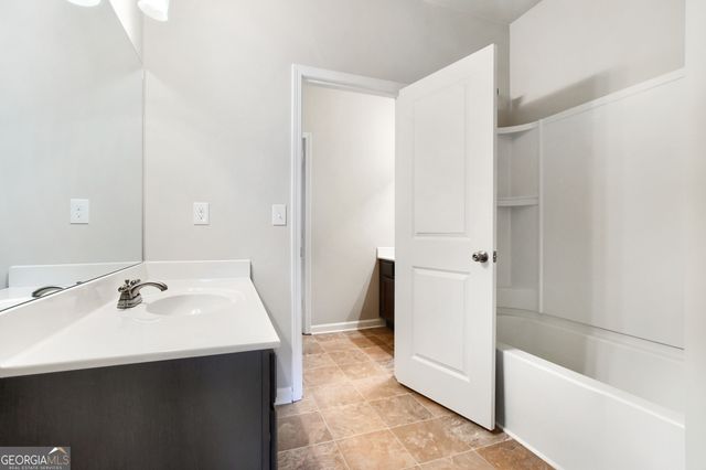 214 Jacobs Court, Loganville, GA 30052