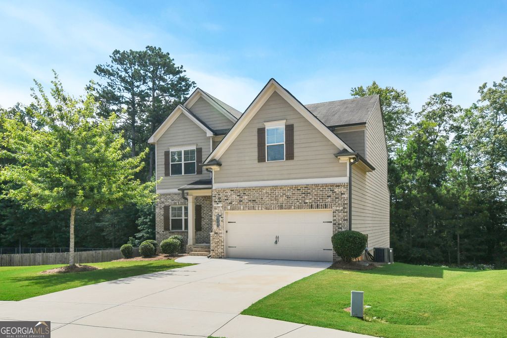 214 Jacobs Court, Loganville, GA 30052