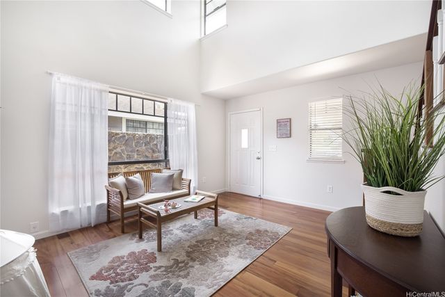 94-504 Hakea Place, Waipahu, HI 96797