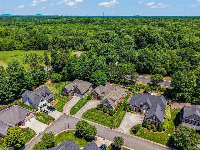 4968 Britton Gardens Road, Clemmons, NC 27012