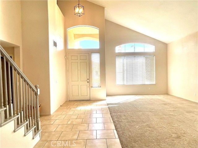 2371 Moonridge Circle, Corona, CA 92879