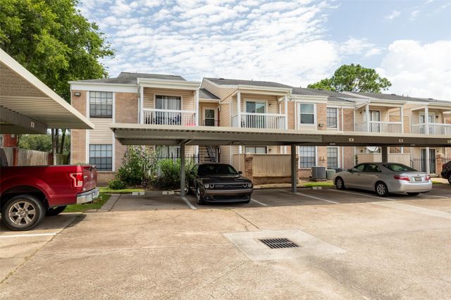 2750 Holly Hall Street 104, Houston, TX 77054