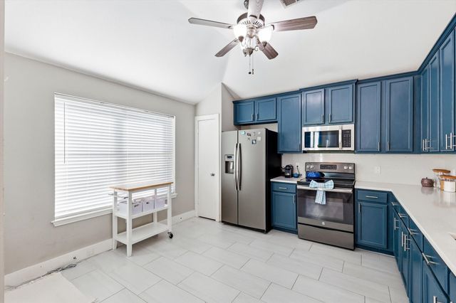 476 Willowlake Drive, Little Elm, TX 75068