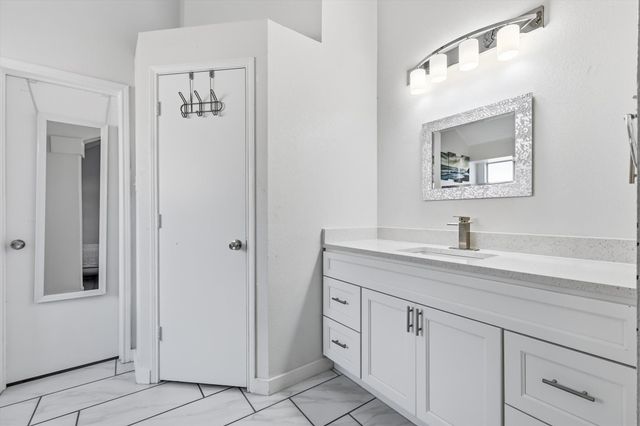 476 Willowlake Drive, Little Elm, TX 75068