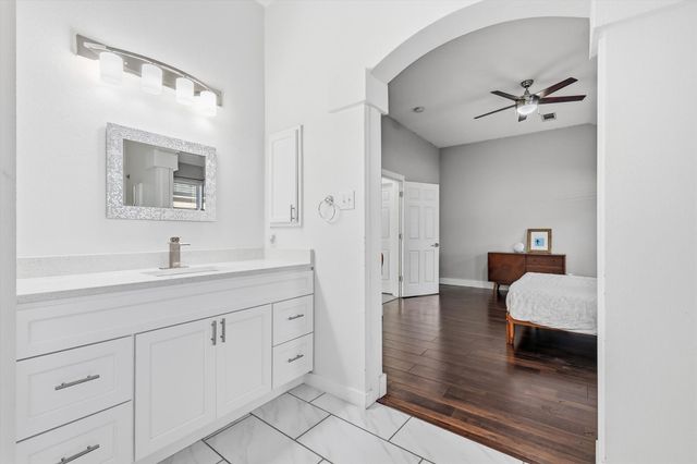 476 Willowlake Drive, Little Elm, TX 75068