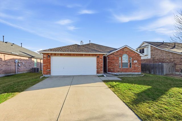 476 Willowlake Drive, Little Elm, TX 75068