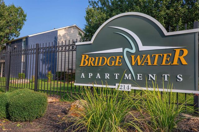 1100 Graham Drive 1811, Tomball, TX 77375