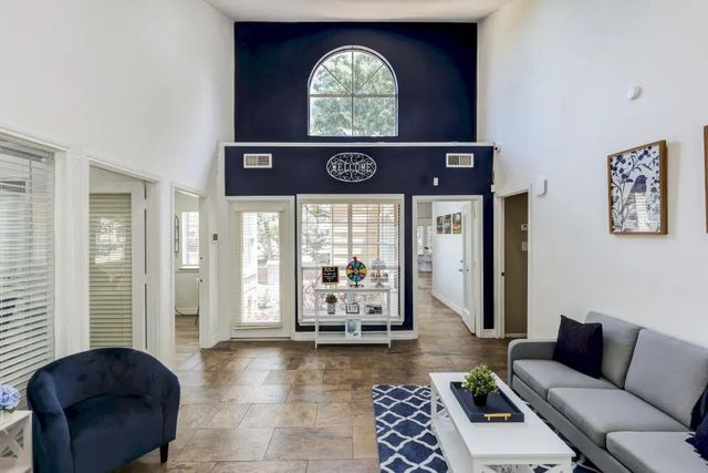 1100 Graham Drive 1811, Tomball, TX 77375