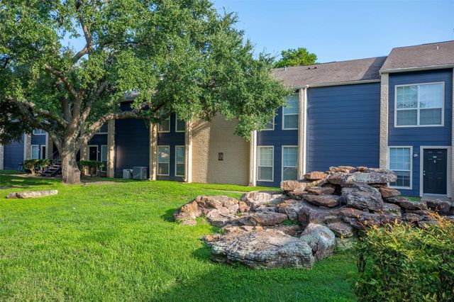 1100 Graham Drive 1811, Tomball, TX 77375