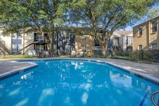 1100 Graham Drive 1811, Tomball, TX 77375