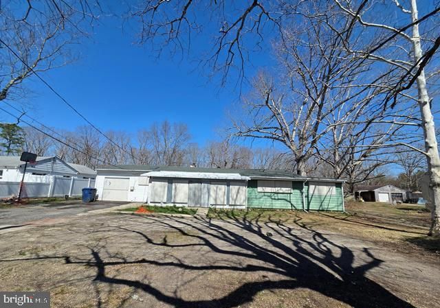 1753 WINSLOW RD, Williamstown, NJ 08094