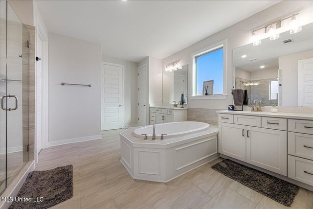 9555 College Road, Olive Branch, MS 38654