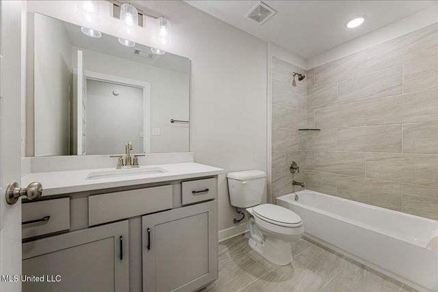 9555 College Road, Olive Branch, MS 38654