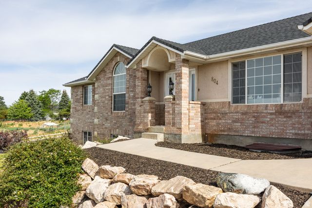 804 E 3300 N, North Ogden, UT 84414