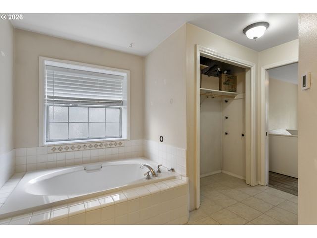 7809 Ne 149TH Ave, Vancouver, WA 98682