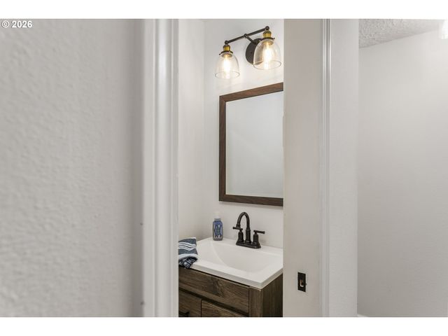 7809 Ne 149TH Ave, Vancouver, WA 98682