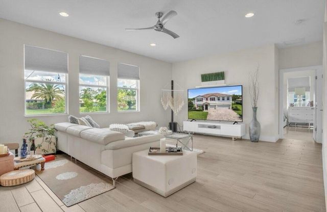 11971 Cypress Key Way, Royal Palm Beach, FL 33411