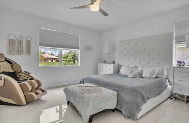 11971 Cypress Key Way, Royal Palm Beach, FL 33411