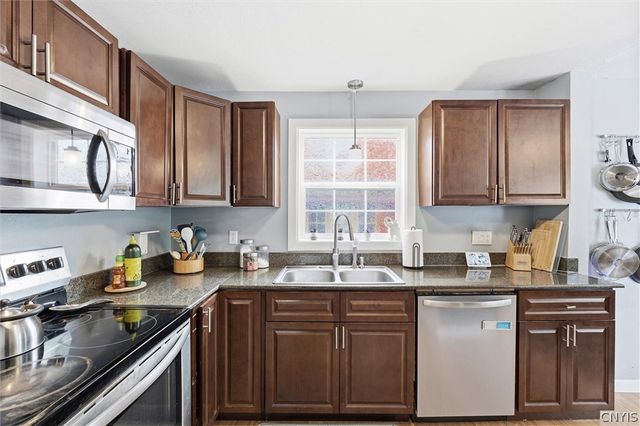 111 6th Street, Salina, NY 13088