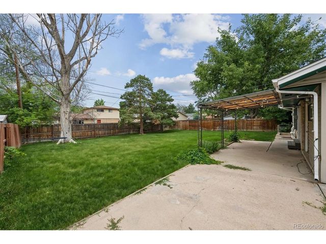 8419 Ames St, Arvada, CO 80003