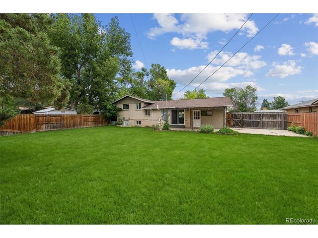 8419 Ames St, Arvada, CO 80003
