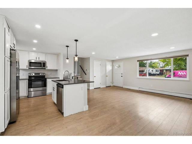 8419 Ames St, Arvada, CO 80003