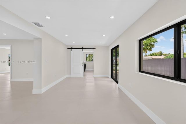 6514 SW 107th Pl, Miami, FL 33173