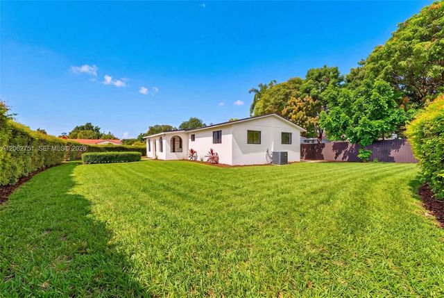 6514 SW 107th Pl, Miami, FL 33173